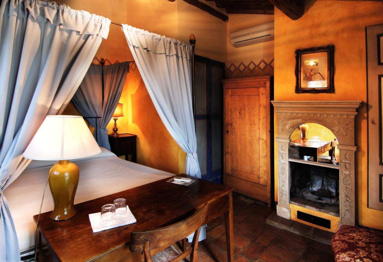 Villa La Lodola 푀아노델라키아나 외부 사진