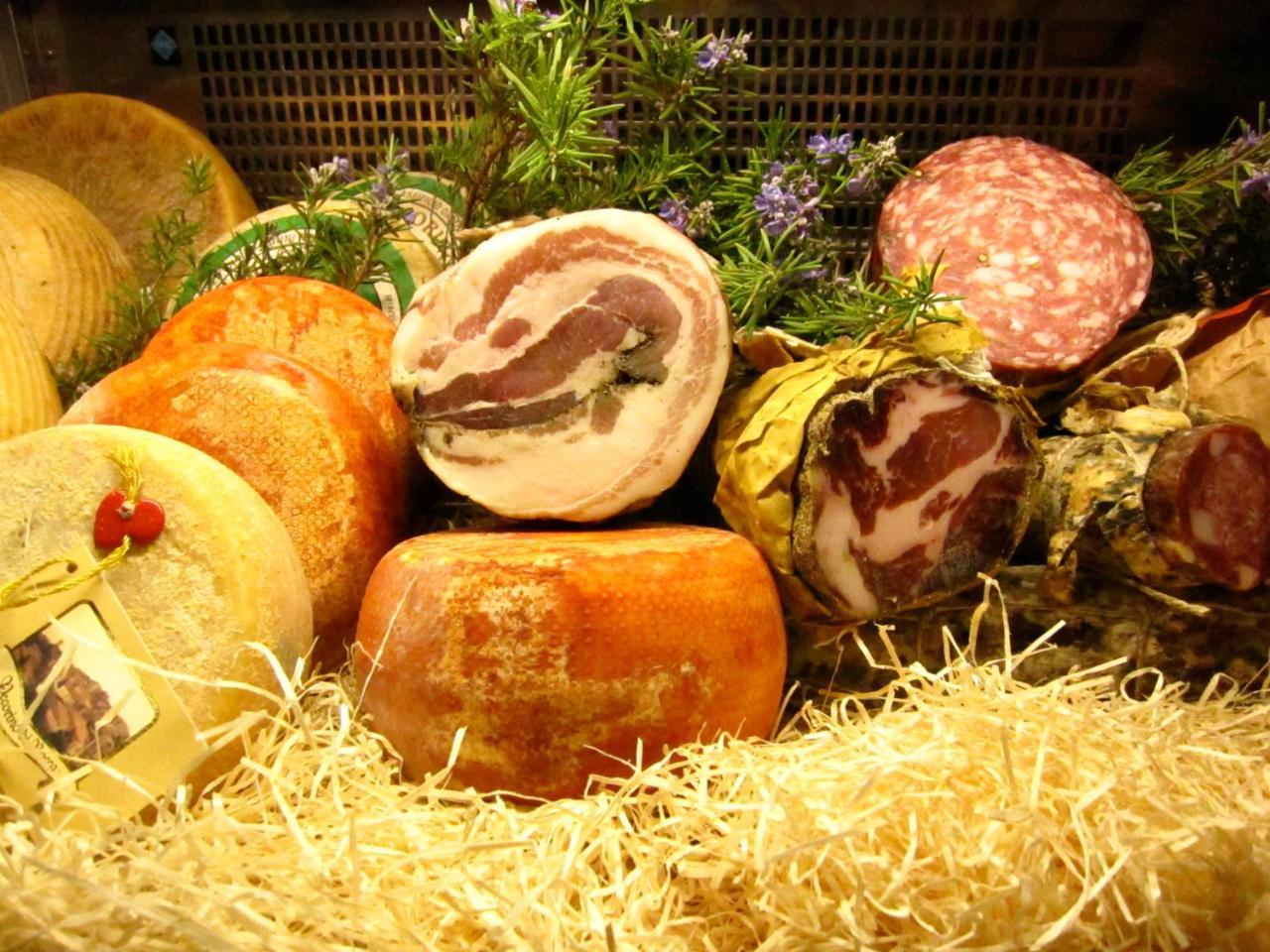 Villa La Lodola 푀아노델라키아나 외부 사진
